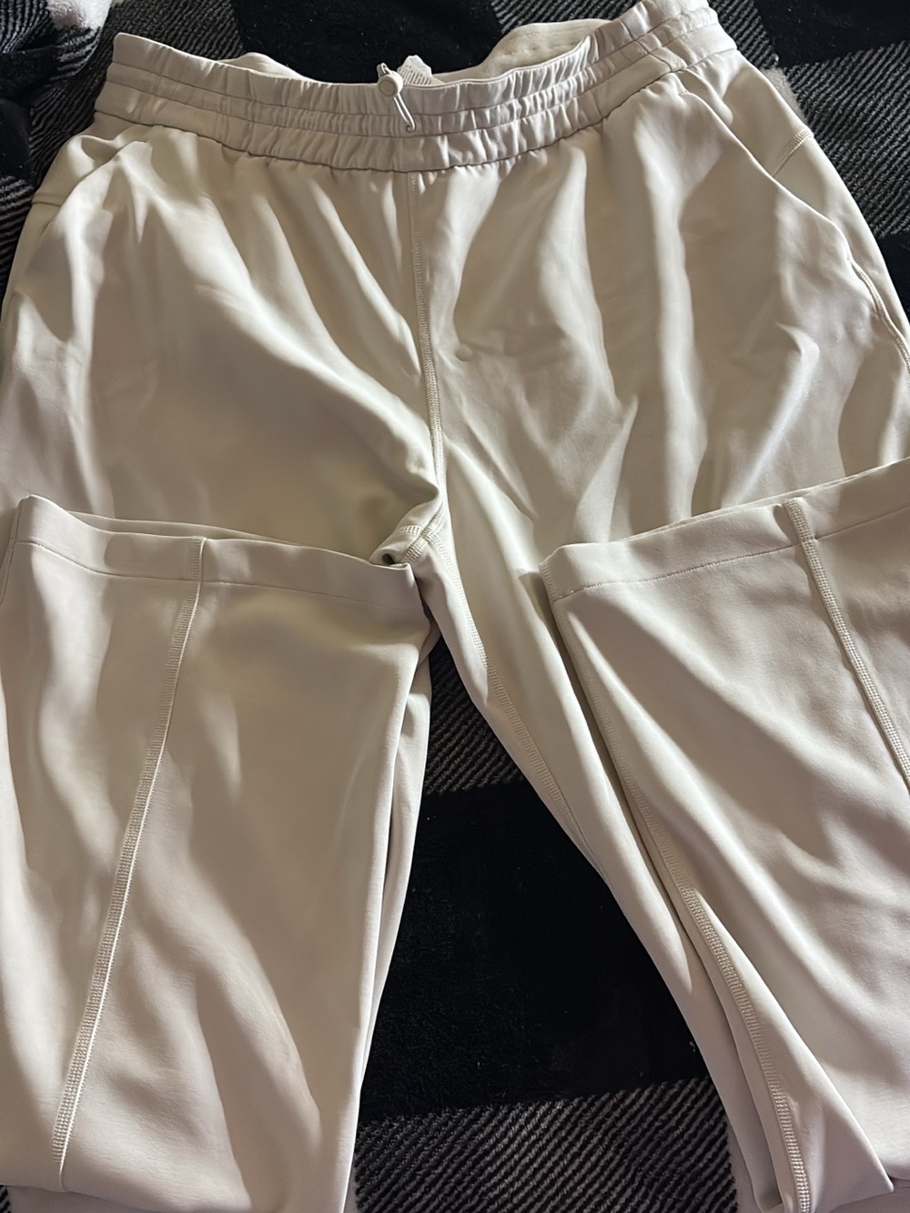lululemon athletica Cream Pull-On Performance Joggers